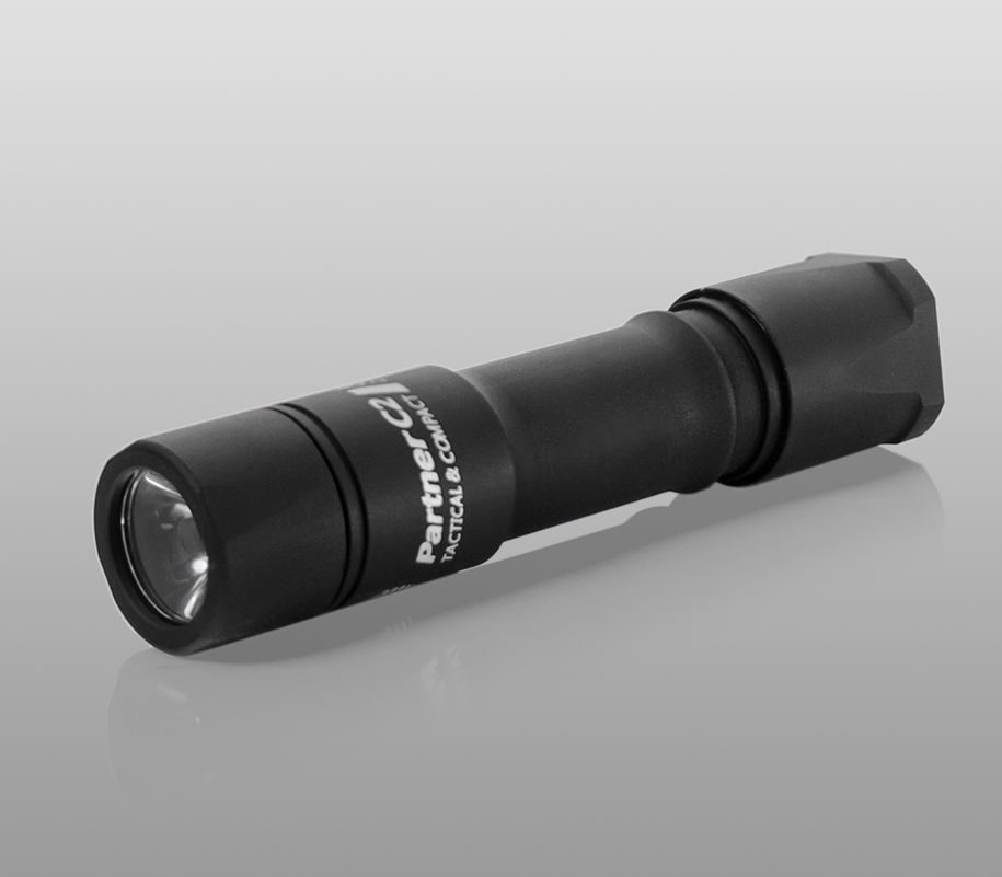 Тактический фонарь Armytek Partner C2 (тёплый свет) - фото